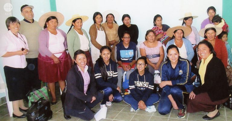 Ayuda al sustento para cinco religiosas activas en Cochabamba en Bolivia
