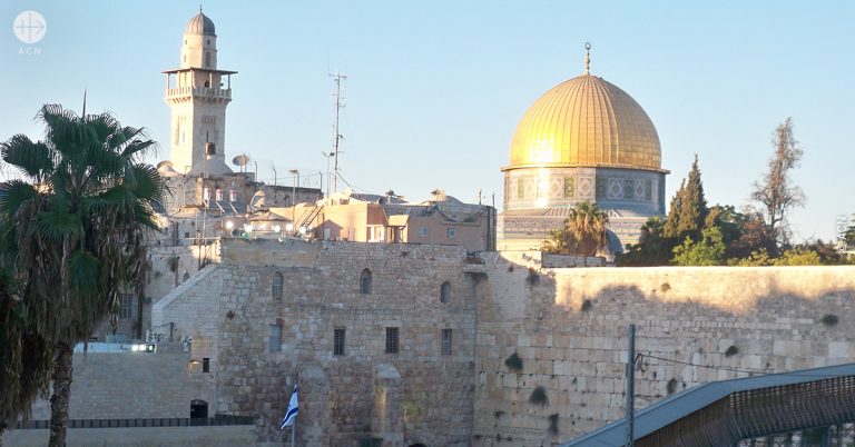 Holy Land: “Religious fundamentalism places Christians on the fringes of society”